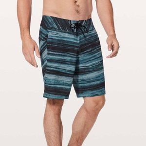 Lululemon Current State 9″ Boardshorts